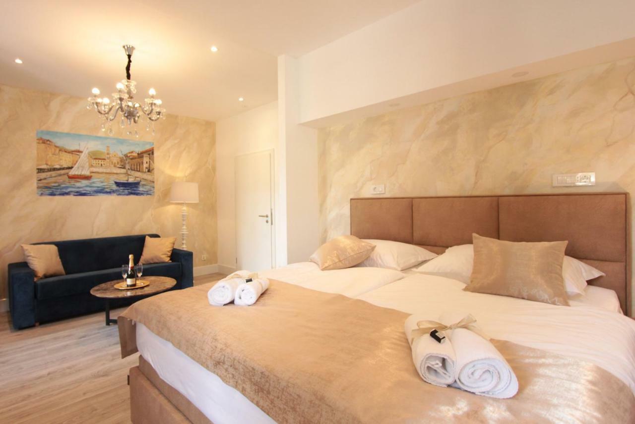 Well Of Life Luxury Rooms Split Eksteriør billede