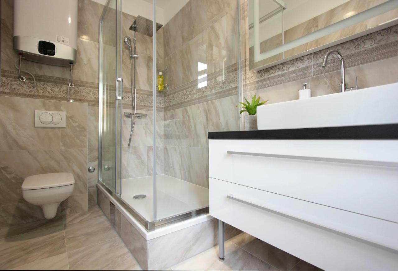 Well Of Life Luxury Rooms Split Eksteriør billede